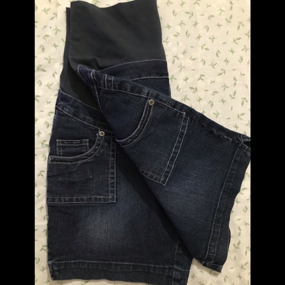 Thyme Woman’s Maternity pants in Good condition - Picture 3 of 7